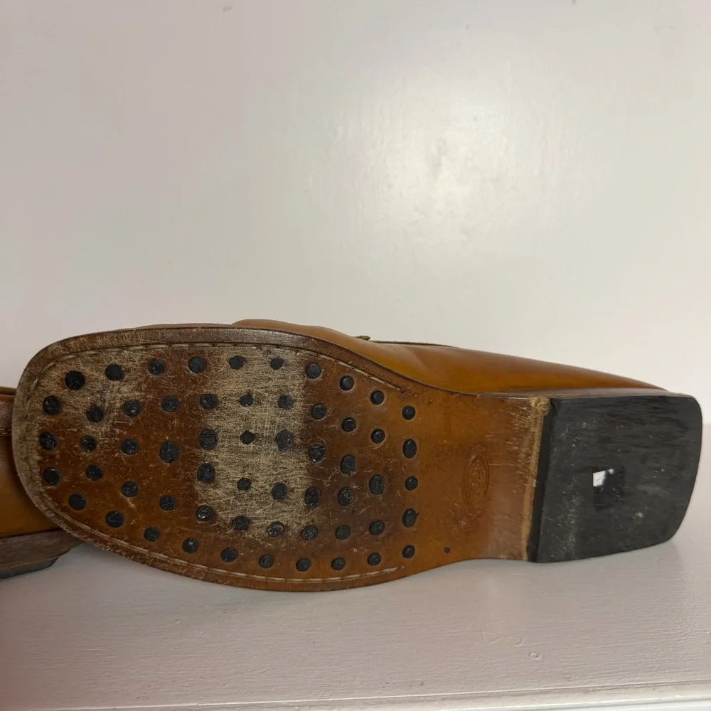 Tod’s Brown Leather Driving Loafers Mens Size 10 Italy Rubber Stud Sole Italy